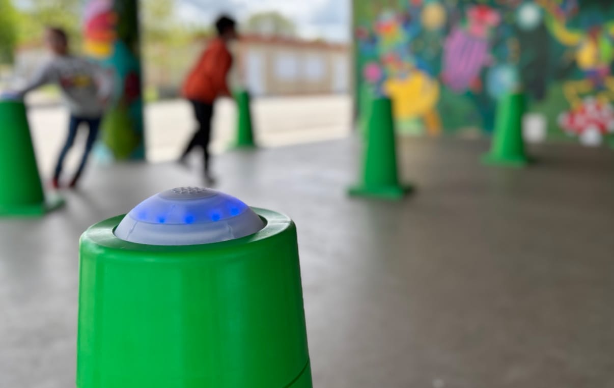 Animation Buzzer Time en Occitanie avec modules lumineux pour une expérience ludique